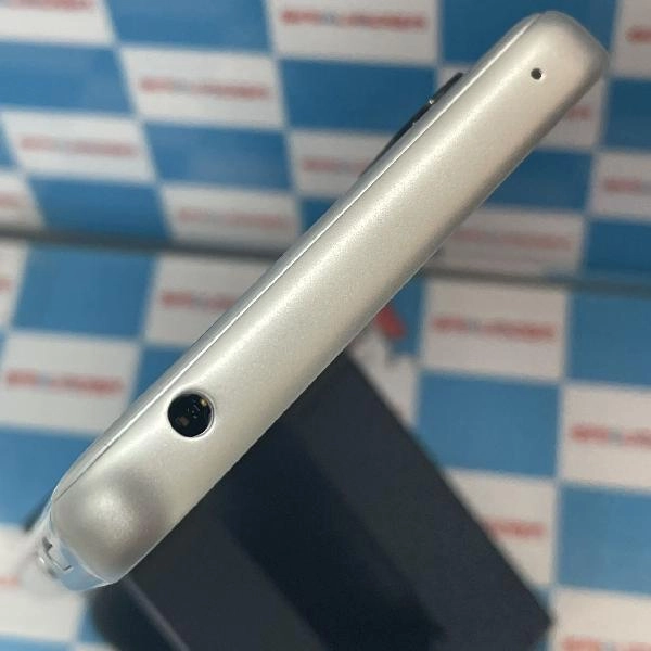 BASIO active SHG09 au 64GB 新品未使用