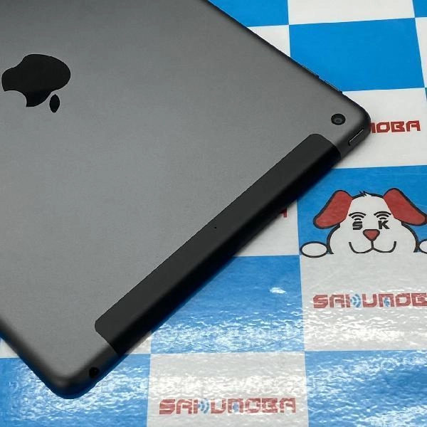 iPad 第7世代 au版SIMフリー 32GB MW6A2J/A A2198 極美品
