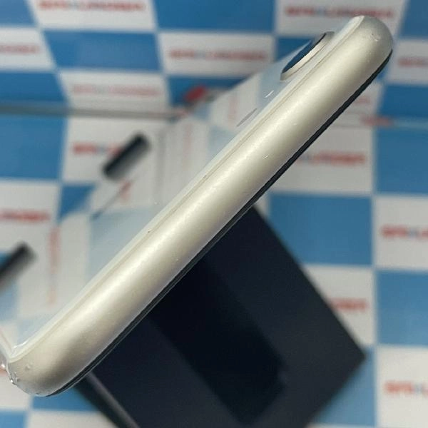iPhoneSE 第3世代 SoftBank版SIMフリー 128GB MMYG3J/A A2782