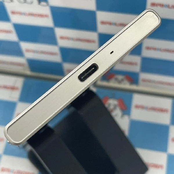 Xperia XZs SOV35 au 32GB