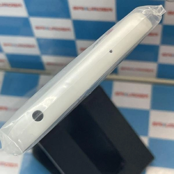 arrows We FCG01 au 64GB 新品未使用