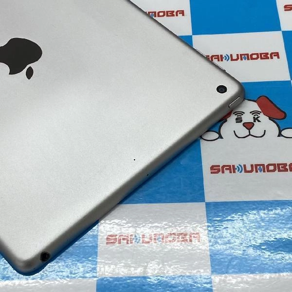 iPad 第6世代 Wi-Fiモデル 32GB MR7F2J/A A1893