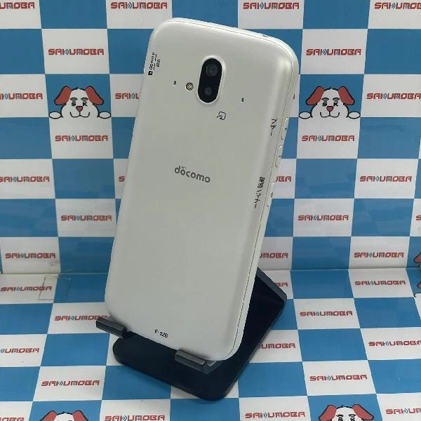 らくらくスマートフォン F-52B docomo 64GB 極美品