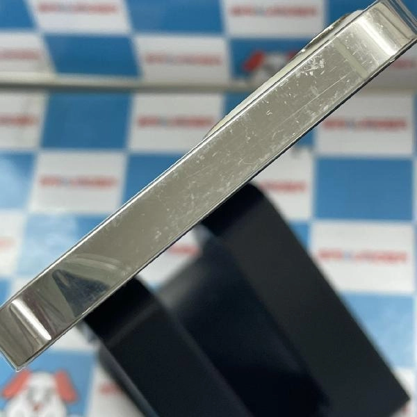 iPhone12 Pro au版SIMフリー 256GB MGMA3J/A A2406 ジャンク品 シルバー