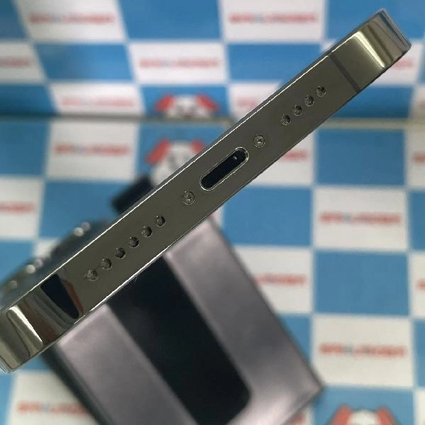 iPhone13 Pro Max Apple版SIMフリー 512GB MLJQ3J/A A2641 極美品