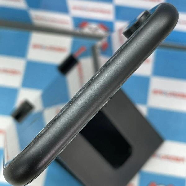 iPhoneXR au版SIMフリー 128GB MT0G2J/A A2106