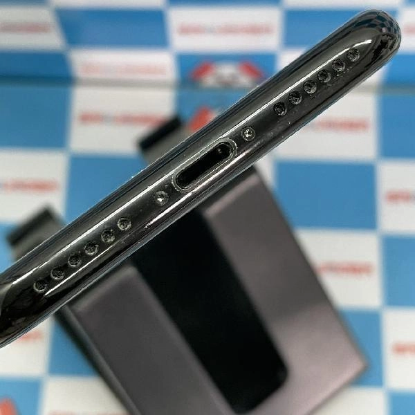 iPhone7 docomo版SIMフリー 32GB MQTY2J/A A1779 ジェットブラック