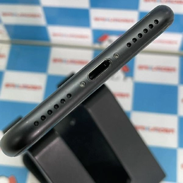 iPhoneSE 第2世代 Apple版SIMフリー 128GB MHGT3J/A A2296 極美品 ブラック