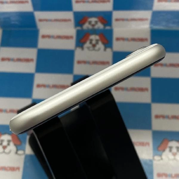 iPhoneSE 第2世代 au版SIMフリー 64GB MHGQ3J/A A2296 極美品 ホワイト