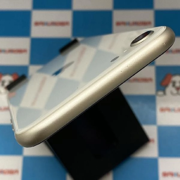 iPhoneSE 第3世代 Apple版SIMフリー 128GB MMYG3J/A A2782