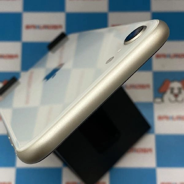 iPhoneSE 第3世代 Apple版SIMフリー 128GB MMYG3J/A A2782