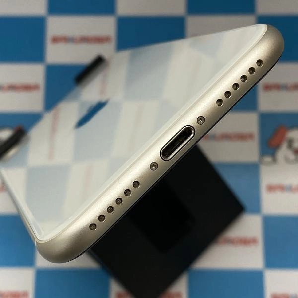 iPhoneSE 第3世代 Apple版SIMフリー 128GB MMYG3J/A A2782