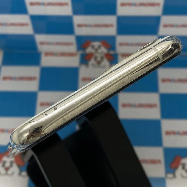 iPhone11 Pro au版SIMフリー 64GB MWC32J/A A2215