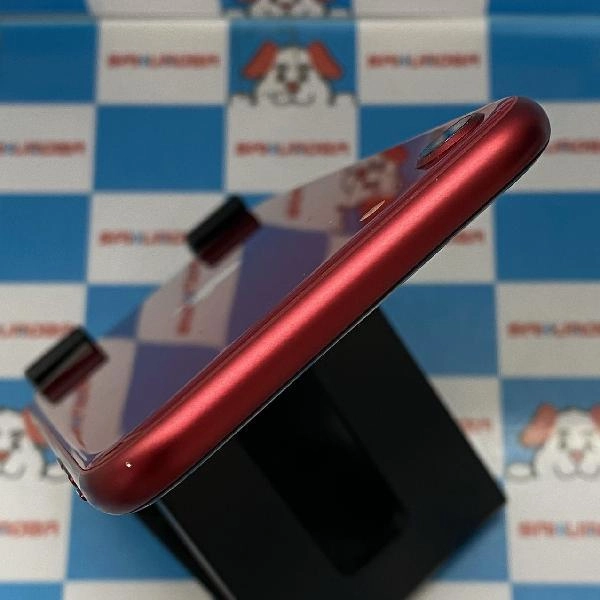 iPhoneSE 第3世代 au版SIMフリー 64GB MMYE3J/A A2782