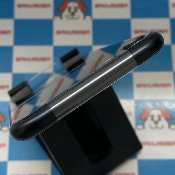 iPhoneSE 第3世代 docomo版SIMフリー 64GB MMYC3J/A A2782 開封未使用