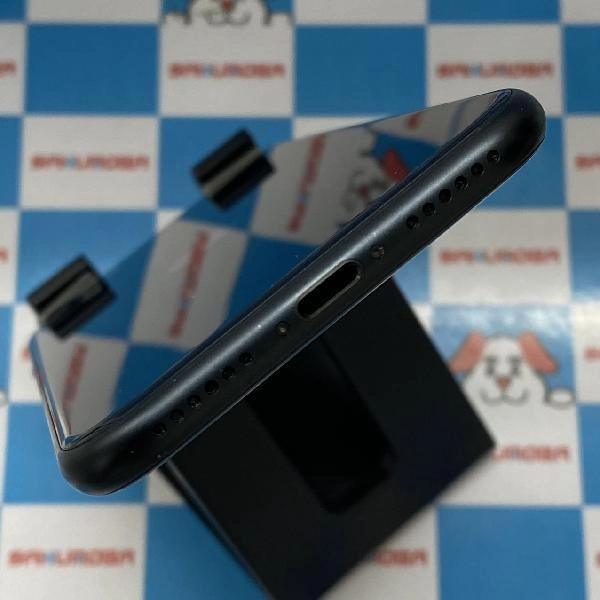 iPhoneSE 第3世代 Apple版SIMフリー 128GB MMYF3J/A A2782