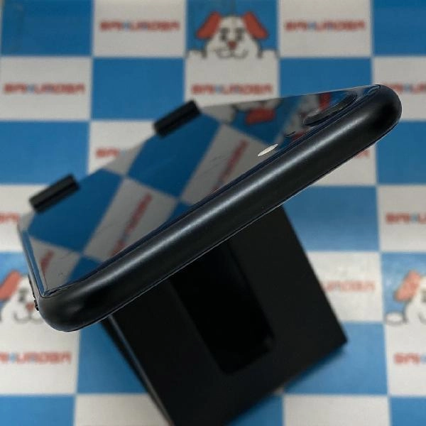 iPhoneSE 第3世代 Apple版SIMフリー 128GB MMYF3J/A A2782 極美品