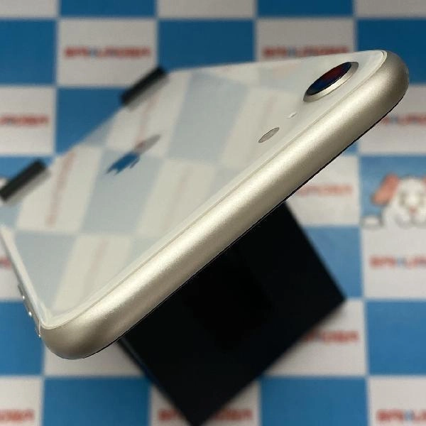 iPhoneSE 第3世代 au版SIMフリー 128GB MMYG3J/A A2782