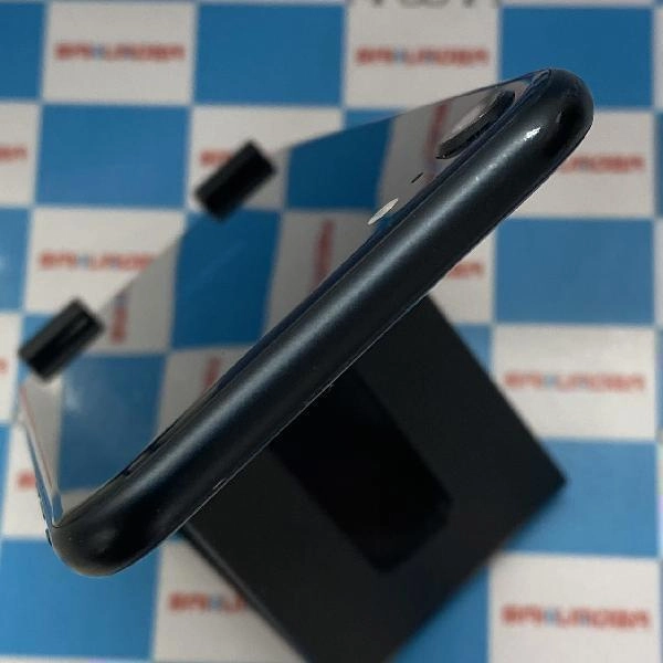 iPhoneSE 第3世代 docomo版SIMフリー 128GB MMYF3J/A A2782