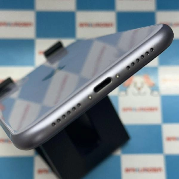 iPhone11 Apple版SIMフリー 256GB MHDU3J/A A2221 極美品 パープル
