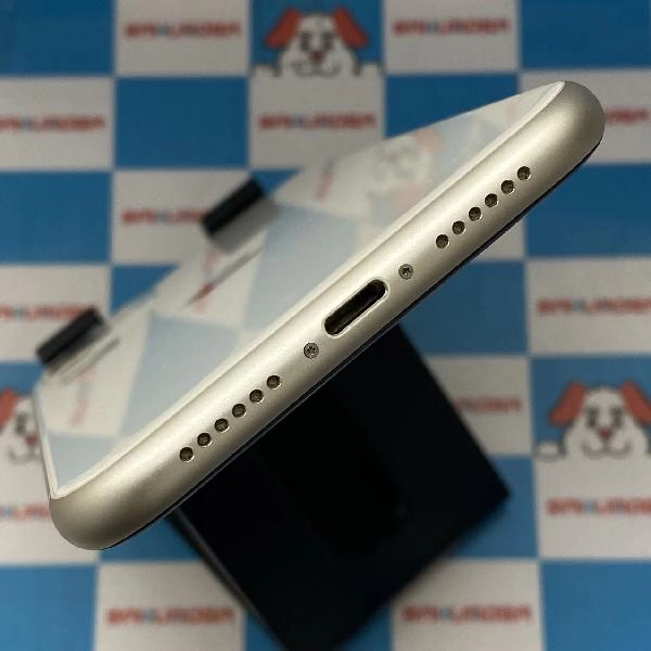 iPhone11 Apple版SIMフリー 128GB MWM22J/A A2221 ホワイト