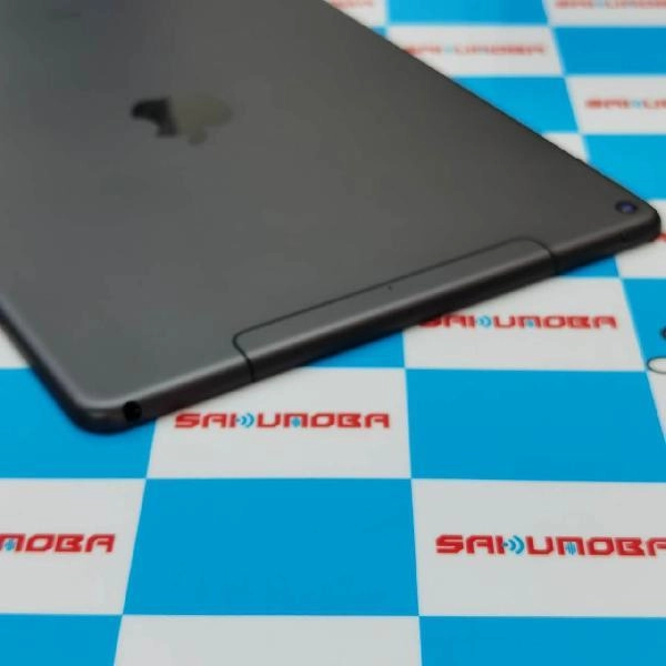 iPad Air 第3世代 au版SIMフリー 64GB MV0D2J/A A2123 スペースグレイ