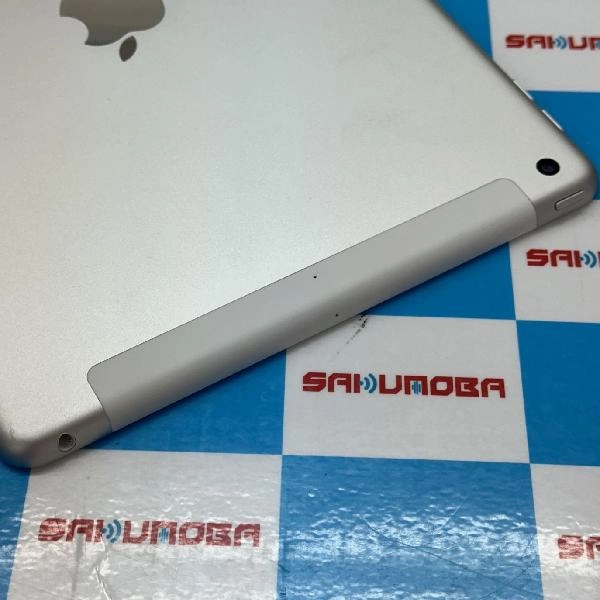 iPad 第9世代 SoftBank版SIMフリー 64GB MK493J/A A2604 極美品