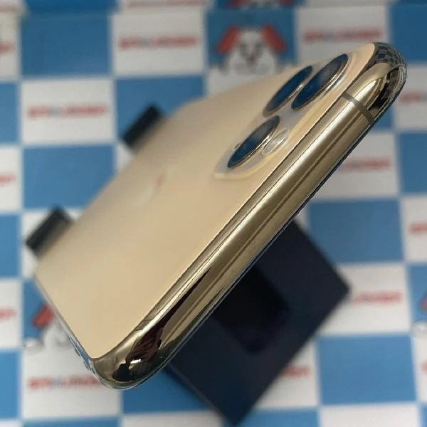 iPhone11 Pro docomo版SIMフリー 256GB MWC92J/A A2215 美品