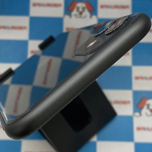 iPhone11 au版SIMフリー 64GB MWLT2J/A A2221 ブラック