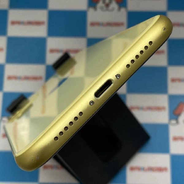 iPhone11 docomo版SIMフリー 256GB MWMA2J/A A2221 イエロー