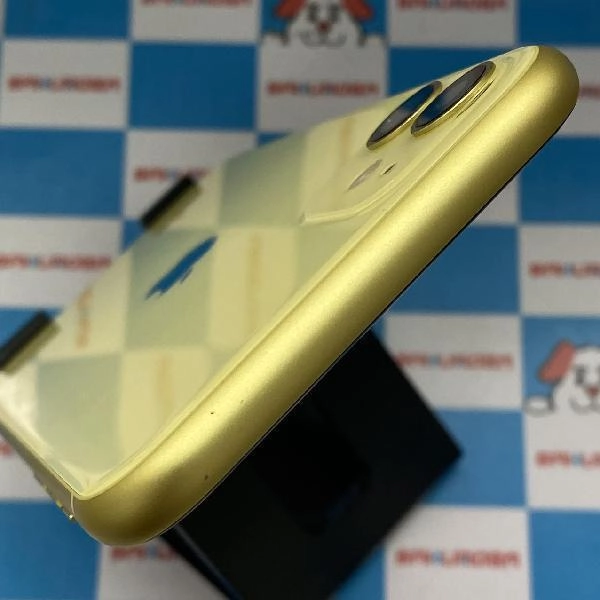 iPhone11 docomo版SIMフリー 256GB MWMA2J/A A2221 イエロー