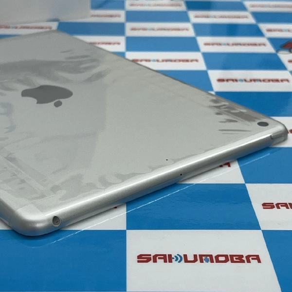 iPad 第6世代 Wi-Fiモデル 32GB MR7G2J/A A1893 開封未使用品