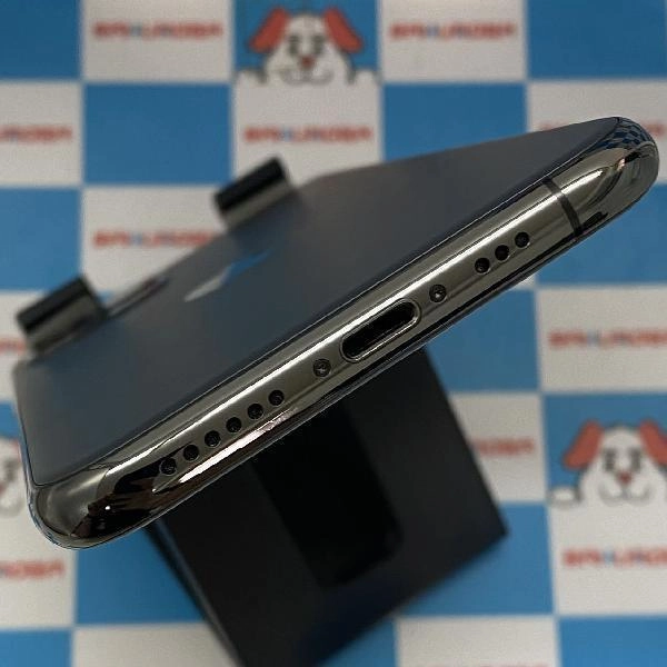 iPhone11 Pro docomo版SIMフリー 64GB MWC22J/A A2215