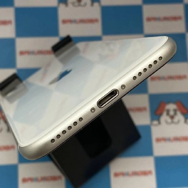 iPhoneSE 第2世代 Apple版SIMフリー 128GB MHGU3J/A A2296 極美品 ホワイト