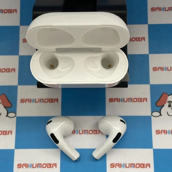 Apple AirPods 第3世代 Lightning充電ケース付き  MPNY3J/A A2897 新品同様 ホワイト