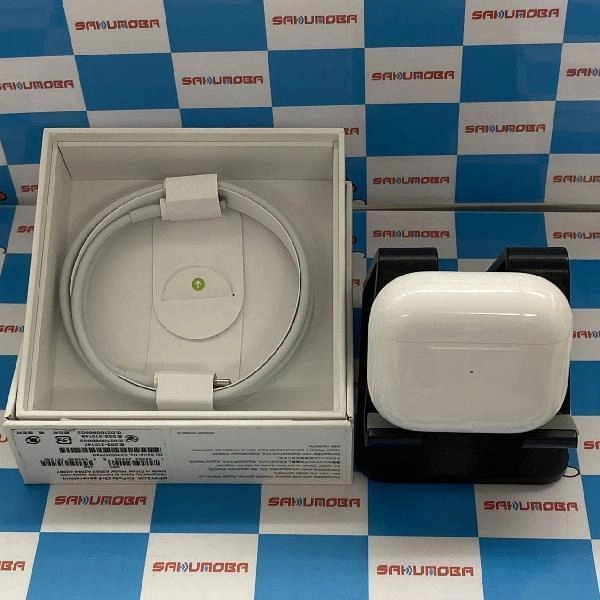 Apple AirPods 第3世代 Lightning充電ケース付き  MPNY3J/A A2897 新品同様 ホワイト