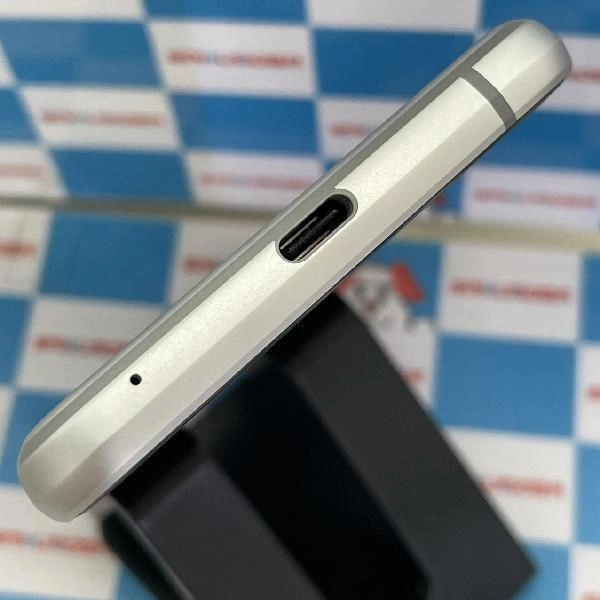 AQUOS sense3 basic SHV48 UQmobile 32GB 美品