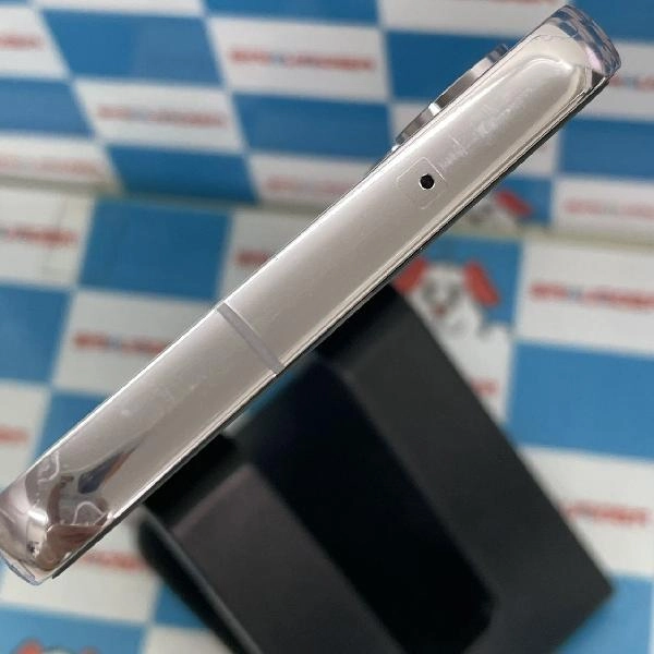 Galaxy S23 SCG19 au 256GB 新品同様