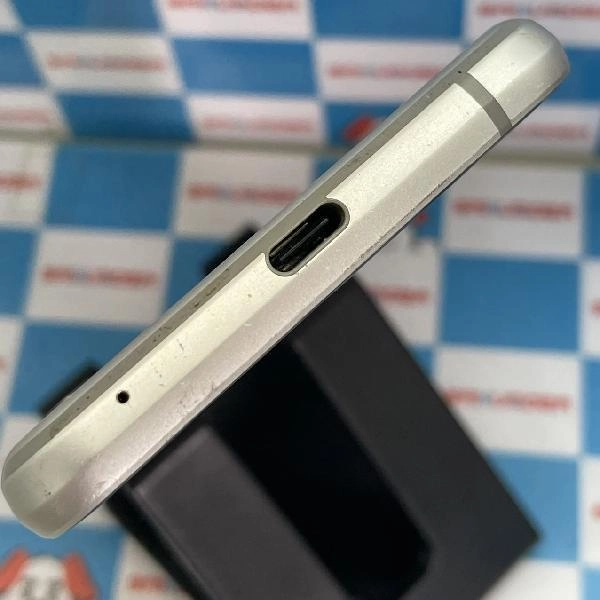 AQUOS sense3 basic SHV48 au 32GB