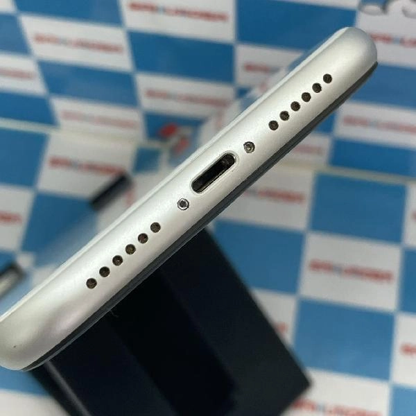 iPhoneXR SoftBank版SIMフリー 64GB MT032J/A A2106 ジャンク品