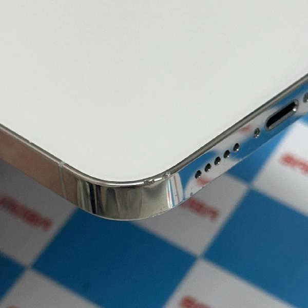 iPhone13 Pro docomo版SIMフリー 256GB MLUP3J/A A2636 ジャンク品