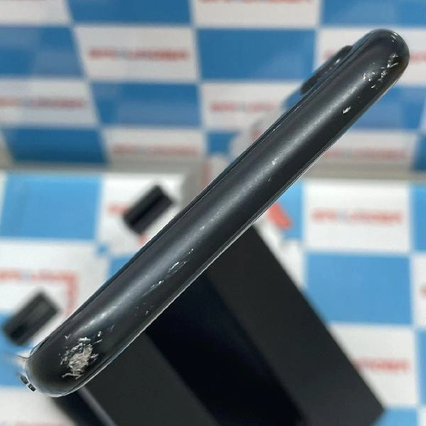 iPhoneSE 第3世代 SoftBank版SIMフリー 64GB MMYC3J/A A2872