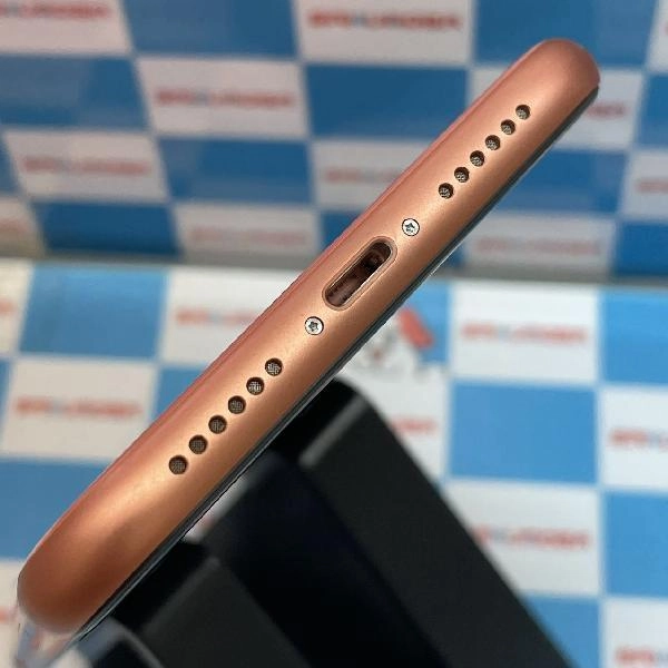 iPhoneXR au版SIMフリー 128GB MT0T2J/A A2106 極美品