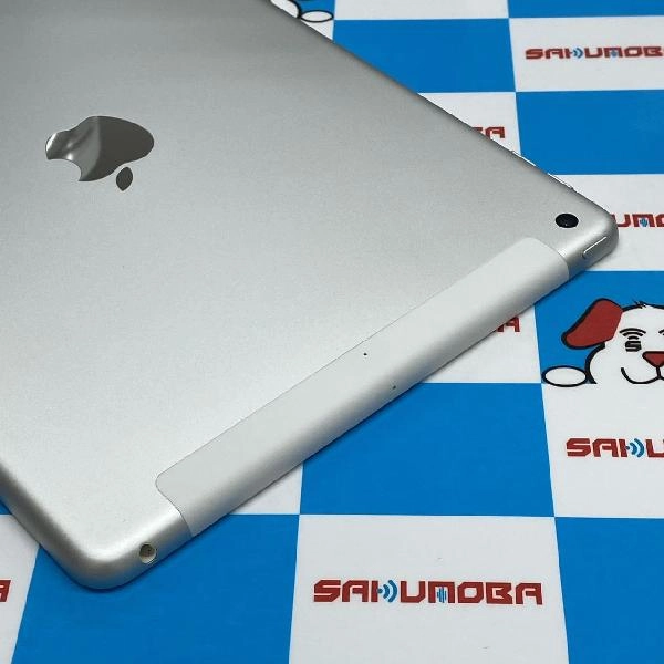 iPad 第8世代 SoftBank版SIMフリー 32GB MYMJ2J/A A2429 極美品
