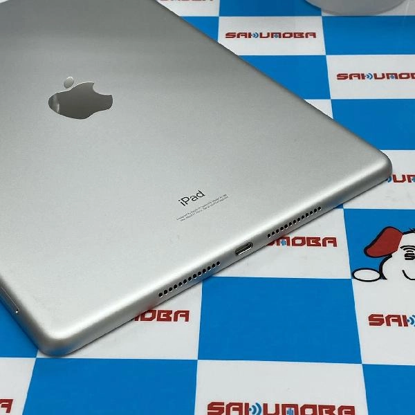 iPad 第8世代 SoftBank版SIMフリー 32GB MYMJ2J/A A2429 極美品