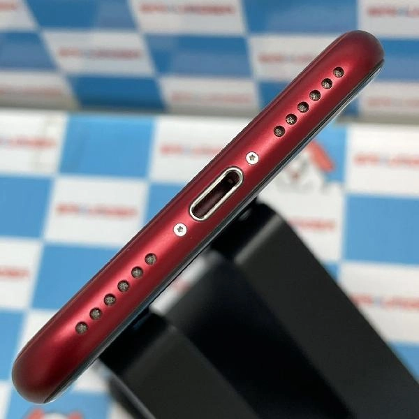 iPhoneSE 第3世代 SoftBank版SIMフリー 64GB MMYE3J/A A2782 新品同様