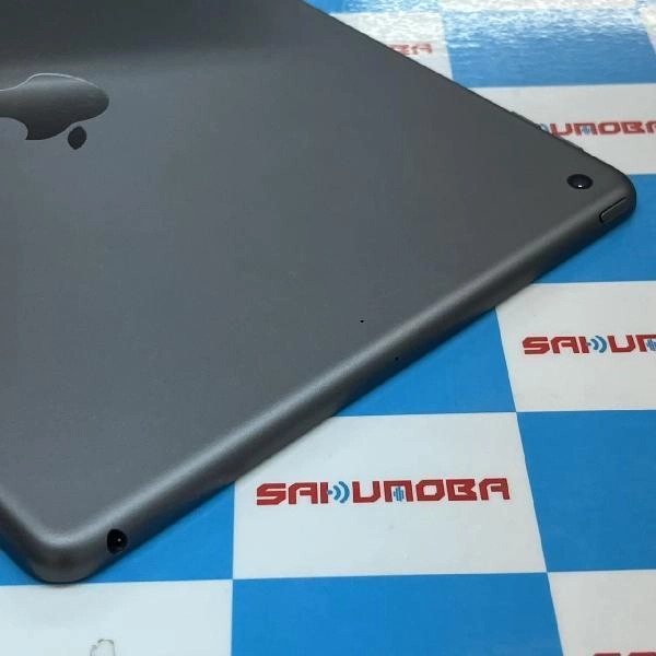 iPad 第8世代 Wi-Fiモデル 32GB 3YL92J/A A2270 極美品