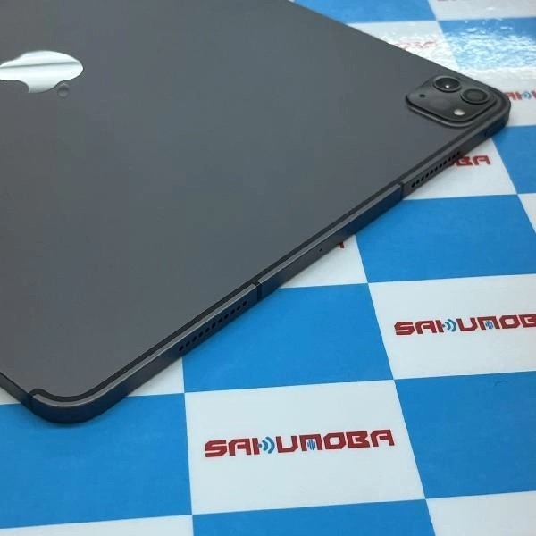 iPad Pro 12.9インチ 第5世代 docomo版SIMフリー 512GB MHR83J/A A2461 極美品 スペースグレイ
