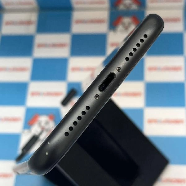 iPhone11 au版SIMフリー 128GB MWM02J/A A2221 美品 ブラック