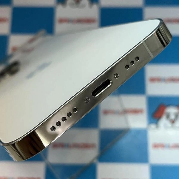 iPhone13 Pro docomo版SIMフリー 256GB MLUP3J/A A2636 極美品